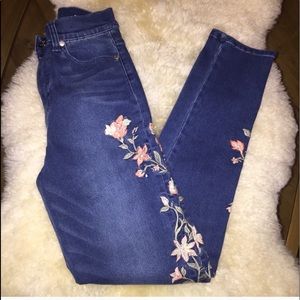 Diane Gilman DG2 Vintage Floral Embroidered Denim